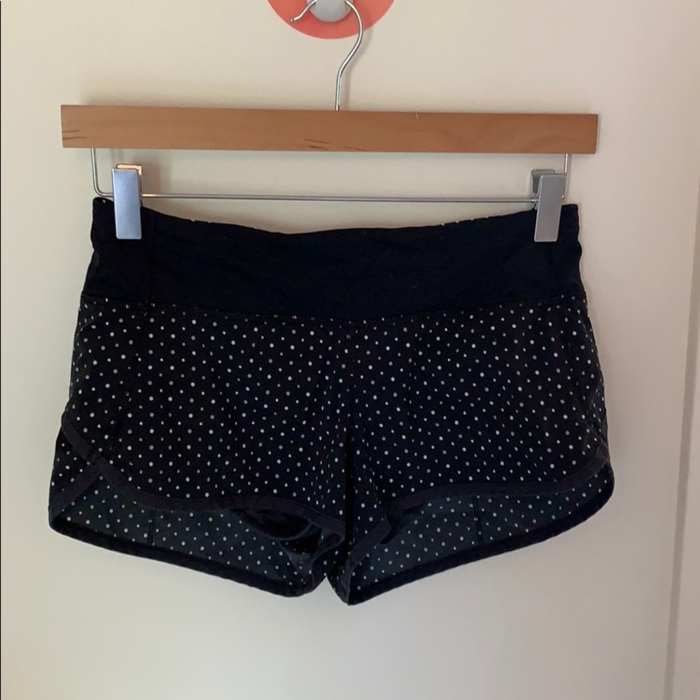 Black & White Lululemon shorts